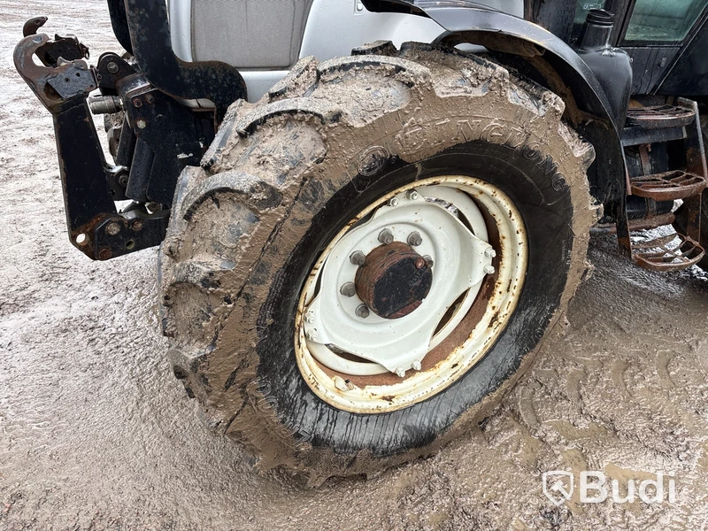 Valtra C120 med lastare, -2005