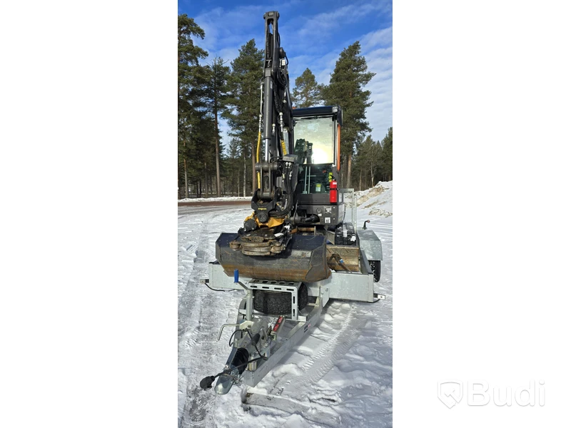 Bandgrävare Volvo ECR25D inklusive trailer  - EXPORT