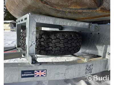 Bandgrävare Volvo ECR25D inklusive trailer  - EXPORT