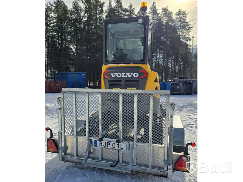 Bandgrävare Volvo ECR25D inklusive trailer  - EXPORT