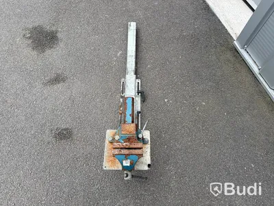 Utdragbart skruvstäd för skåpbil