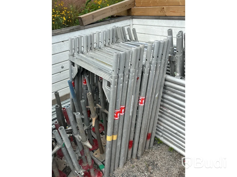 Parti byggnadsställning Altrad Ram