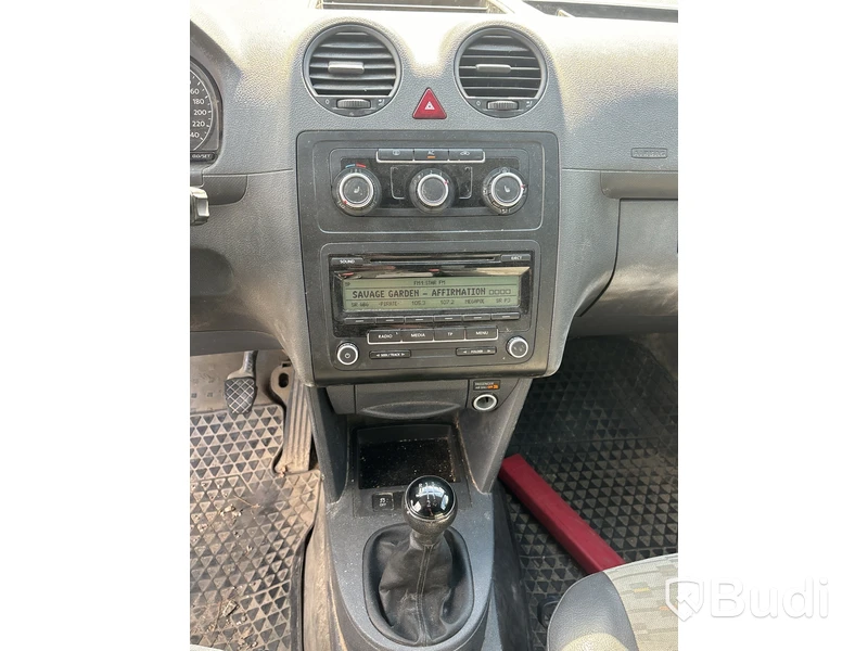 Volkswagen Caddy Maxi Eco Fuel | 15776 mil | 2010