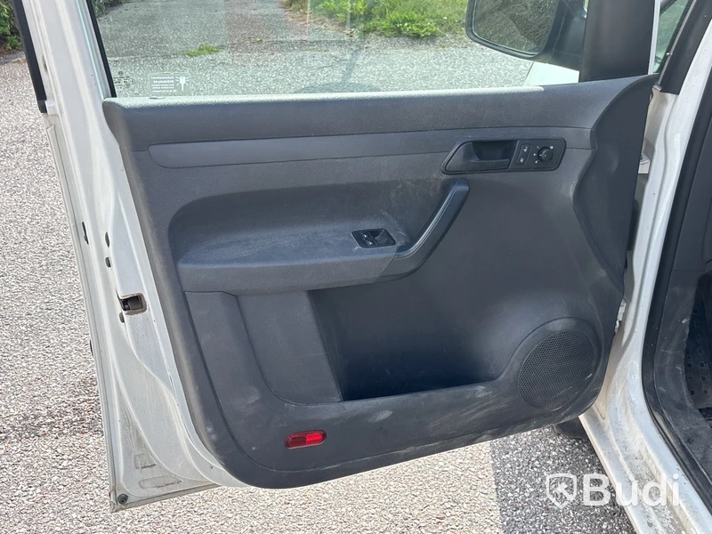 Volkswagen Caddy Maxi Eco Fuel | 15776 mil | 2010
