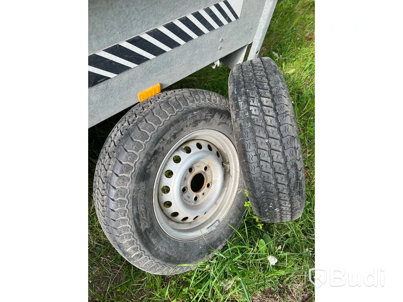 Bromsat flyttsläp Thule CE100035R | 1000 kg | 2006