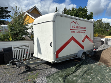 Bromsat flyttsläp Thule CE100035R | 1000 kg | 2006