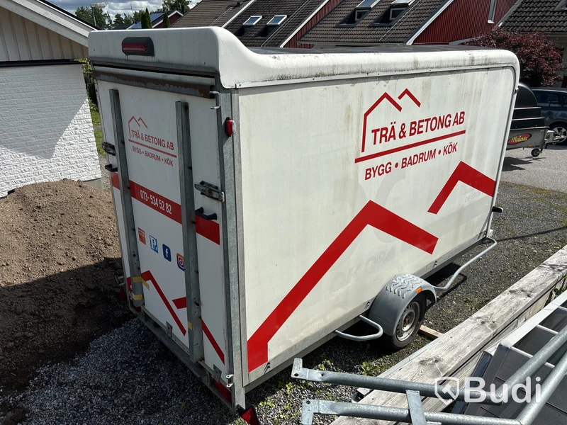 Bromsat flyttsläp Thule CE100035R | 1000 kg | 2006