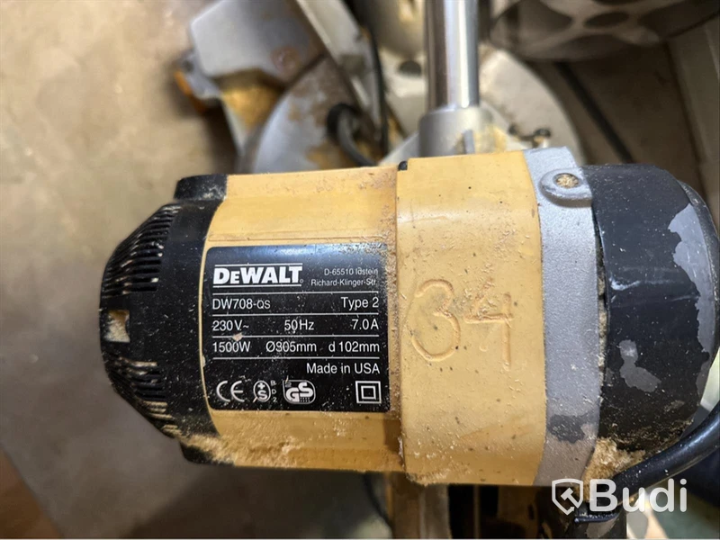 Kap- och geringsåg Dewalt DW708-qs