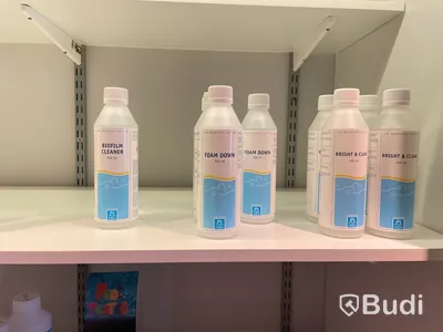 Diverse produkter till pool
