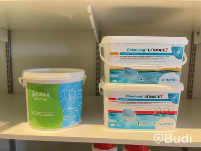 Diverse produkter till pool