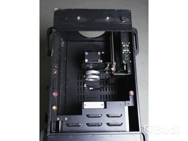 Projektor i packcase med hjul - Griven ProMotion 1200 Advertising projector, OBS! defekt, reservdelar