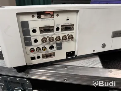 Projektor Sanyo, PLC-XTC50L