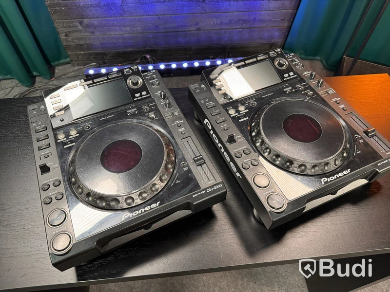 2 st Pioneer, CDJ2000