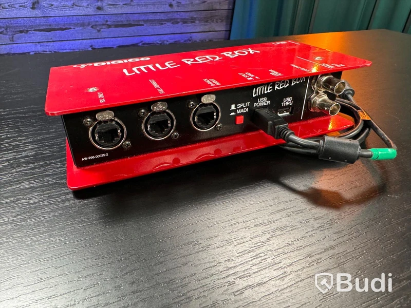 Madi-box Digico, Little Red Box