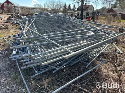 Byggstängsel med fötter - ca 100 st