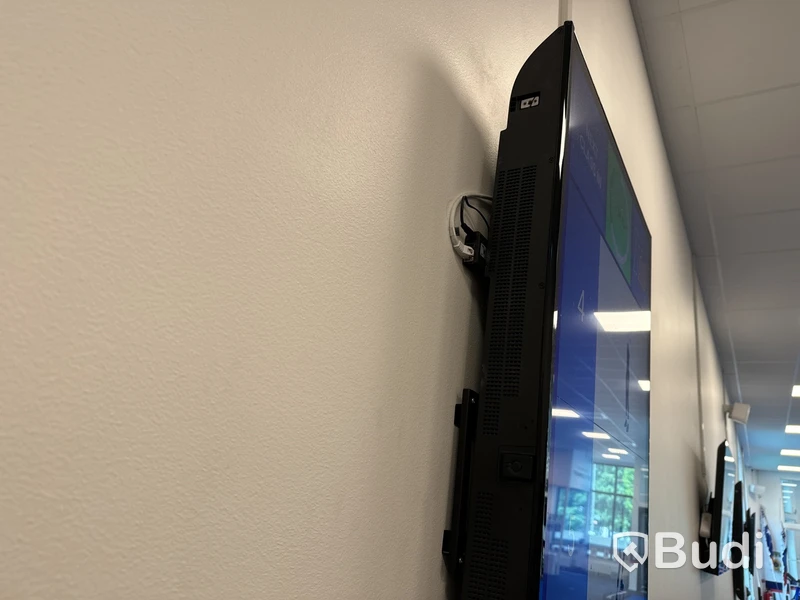 TV, Sharp Aquos 55 tum