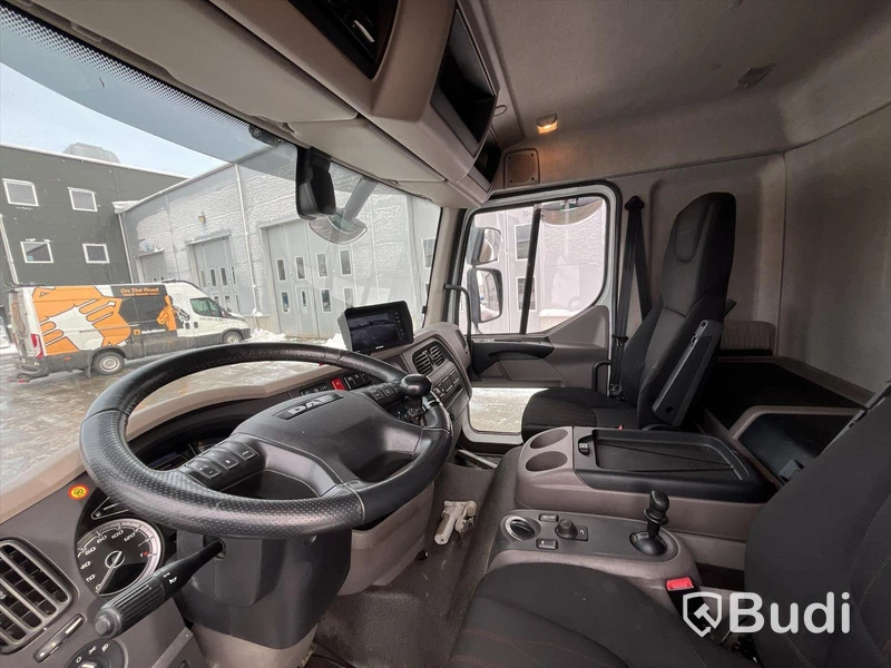 Lastbil DAF LF 260 FA -2019 | Höj/sänk Salaskåp | Zepro