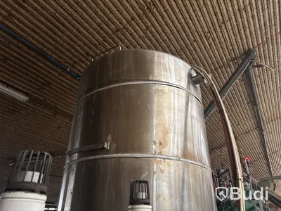 Rostfri tank 5000 L med värmare & pumpar