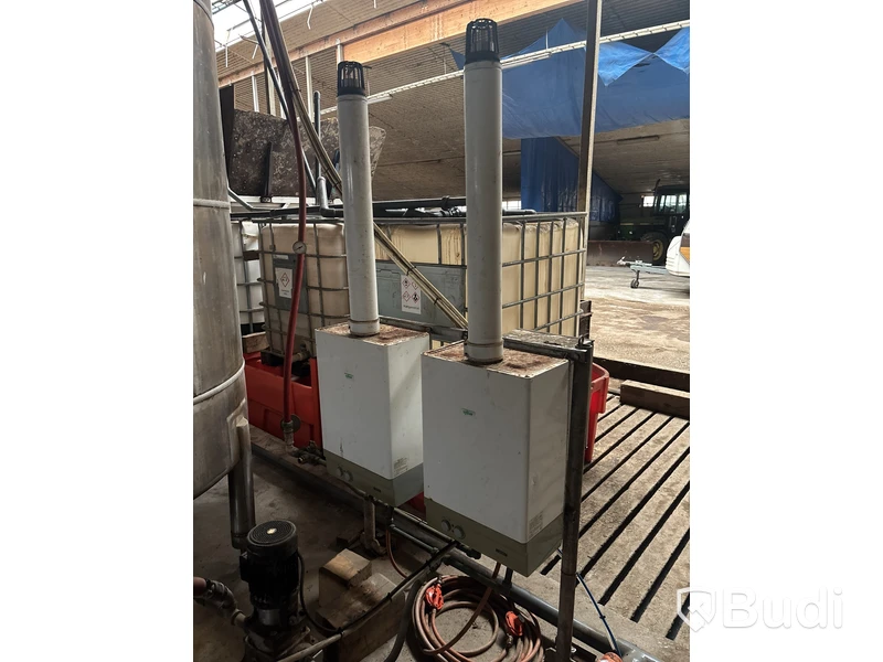 Rostfri tank 5000 L med värmare & pumpar