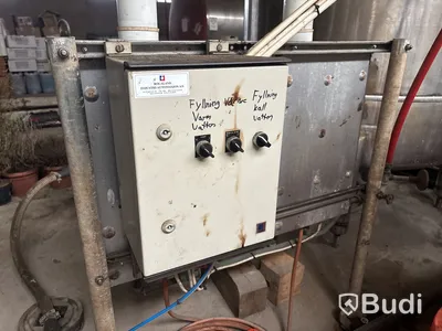 Rostfri tank 5000 L med värmare & pumpar