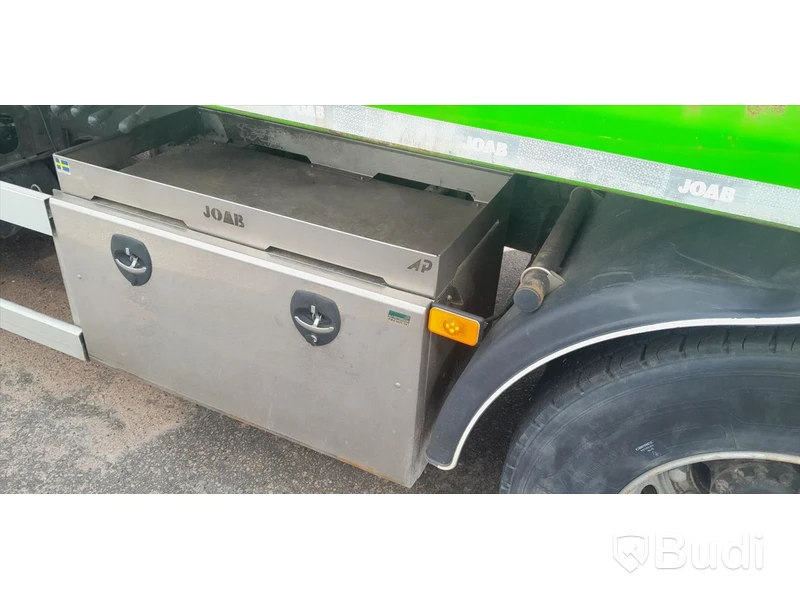 Liftdumper Volvo FMX 6x2 -2015 | Joab  - EXPORT momsfri försäljning inom EU. Regnr: FSH713, Chassi no: YV2XZ22C9FA777552 - Köpare: OÜ LÄÄNEMAA VEOAUTOKESKUS, VAT EE100321650 , Land: Estonia, Intrastat HS code: 87044399, Vikt: 13544 kg