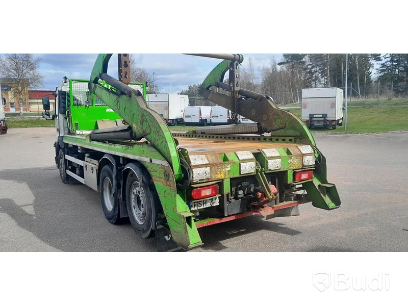 Liftdumper Volvo FMX 6x2 -2015 | Joab  - EXPORT momsfri försäljning inom EU. Regnr: FSH713, Chassi no: YV2XZ22C9FA777552 - Köpare: OÜ LÄÄNEMAA VEOAUTOKESKUS, VAT EE100321650 , Land: Estonia, Intrastat HS code: 87044399, Vikt: 13544 kg
