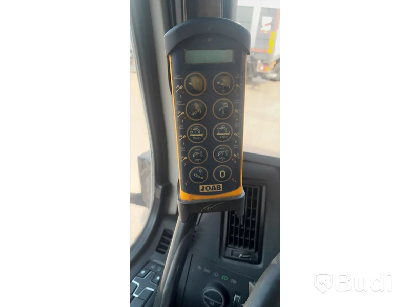 Liftdumper Volvo FMX 6x2 -2015 | Joab  - EXPORT momsfri försäljning inom EU. Regnr: FSH713, Chassi no: YV2XZ22C9FA777552 - Köpare: OÜ LÄÄNEMAA VEOAUTOKESKUS, VAT EE100321650 , Land: Estonia, Intrastat HS code: 87044399, Vikt: 13544 kg