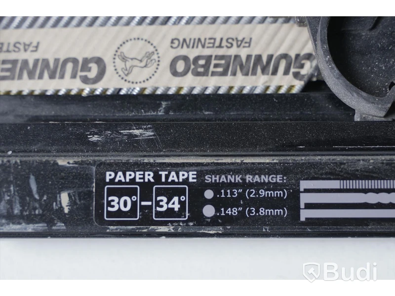 Senco Spikpistol -  Frame PRO 601 (för 34° spik och spiklängd mellan 50-90 mm.) Väskans handtag är trasiga.