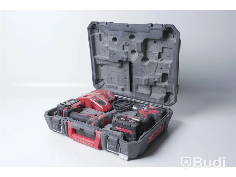 Milwaukee 2-pack. Borrskruvdragare M18 CBL DD + Slagskruvdragare M18 CBL ID - Två batterier, laddare samt väska.