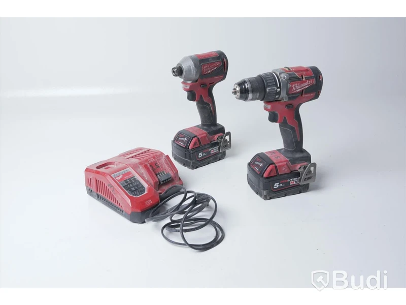 Milwaukee 2-pack. Borrskruvdragare M18 CBL DD + Slagskruvdragare M18 CBL ID - Två batterier, laddare samt väska.