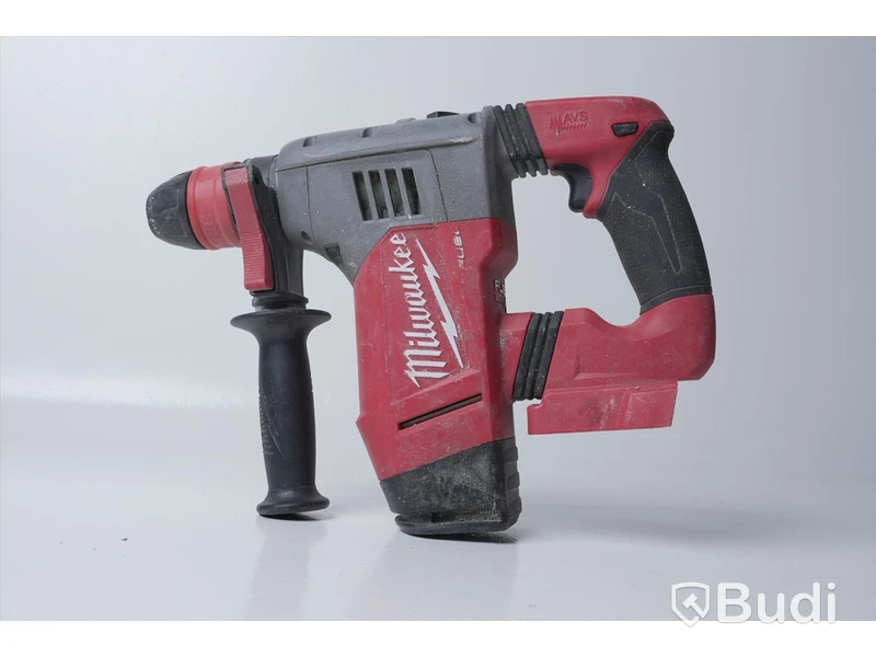 Milwaukee Flerpack - Sju maskiner, två batterier, batteriladdare samt väska. Se spec nedan.