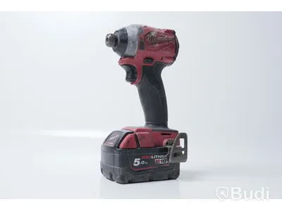 Milwaukee - Slagskruvdragare + LED-lampa (inkl två batterier + laddare)