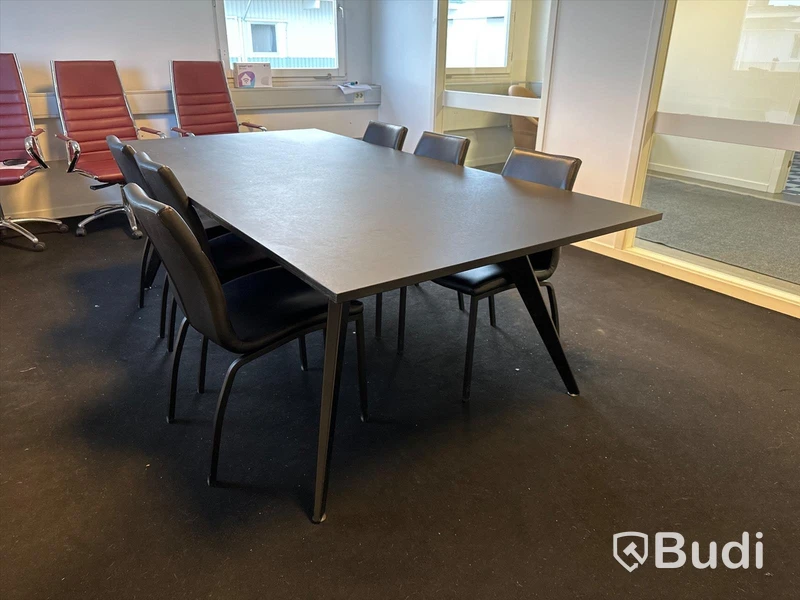 Konferensbord ink 6st stolar