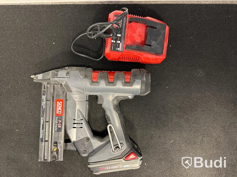 Batteridriven dyckertpistolr Senco F18 inklusive batteri och laddare