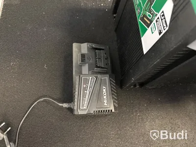 HiKOKI NR1890DBCL Spikpistol med batteri och laddare
