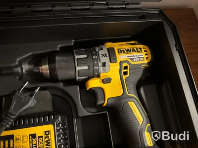 Skruvdragare NY Dewalt DCD791 ink laddare och batteri och låda