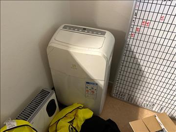 Mobil AC Electrolux EXP12HN1W6