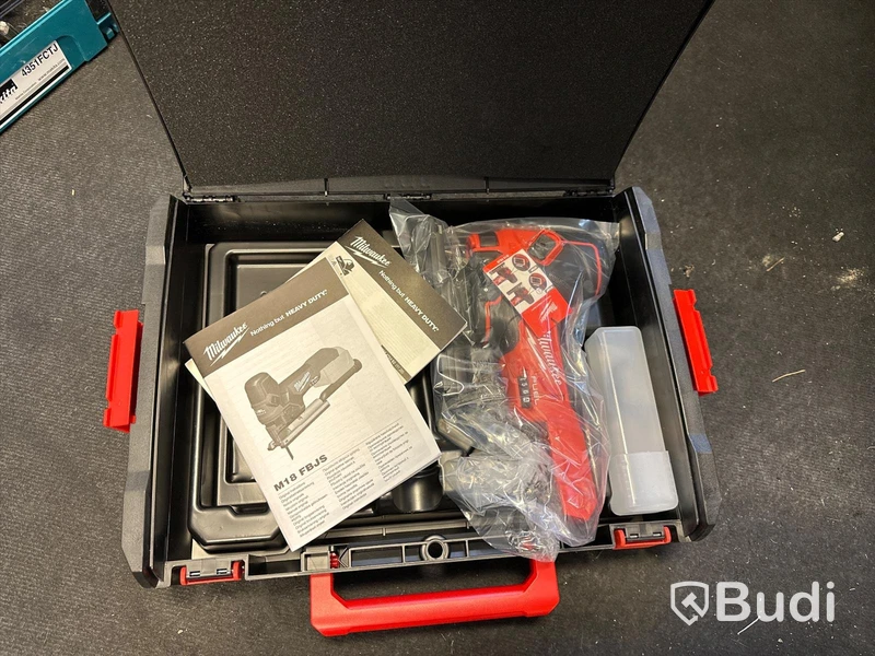 Sticksåg Milwaukee M18 FBJS utan batteri och laddare