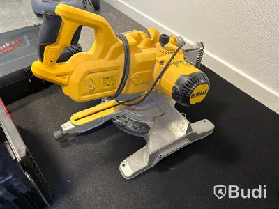 Kap- och Gersåg Dewalt DWS777-QS