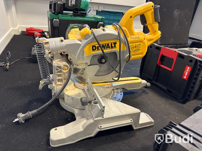 Kap- och Gersåg Dewalt DWS777-QS
