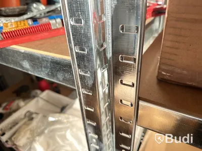 Hyllor 2 st.