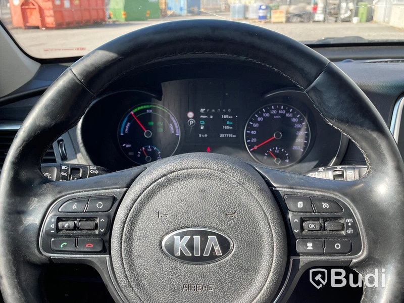 Personbil (ny motor)Kia Optima Sport Wagon Plug-in Hybrid Automatisk, 205hk, 2018 - 25 777 mil