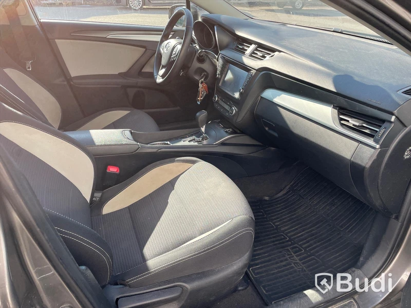 Personbil Toyota Avensis Sedan 2.0 Multidrive S, 152hp, 2016 | 4767mil