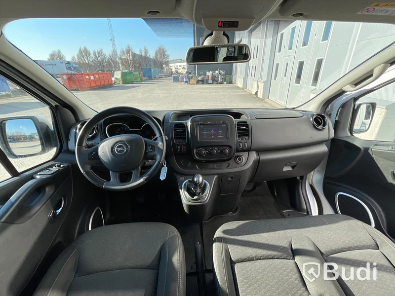 Personbil Opel Vivaro Combi 1.6 CDTI BIturbo Manual, 125hk, 2017 | 9-sits