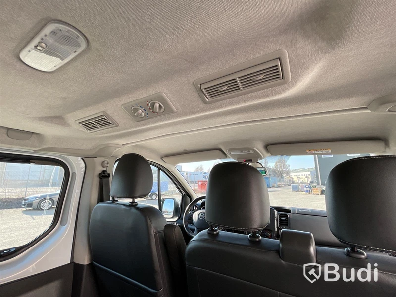 Personbil Opel Vivaro Combi 1.6 CDTI BIturbo Manual, 125hk, 2017 | 9-sits