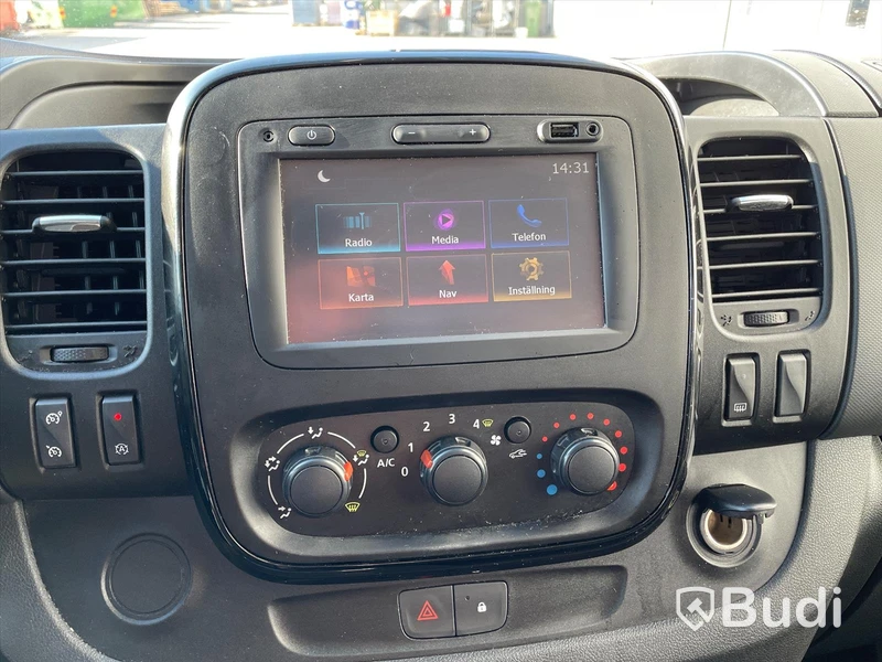 Personbil Opel Vivaro Combi 1.6 CDTI BIturbo Manual, 125hk, 2017 | 9-sits