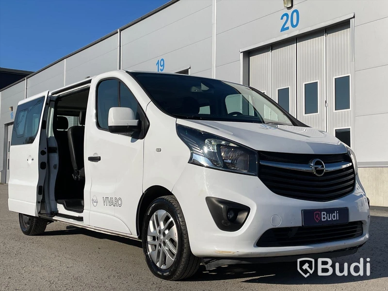 Personbil Opel Vivaro Combi 1.6 CDTI BIturbo Manual, 125hk, 2017 | 9-sits