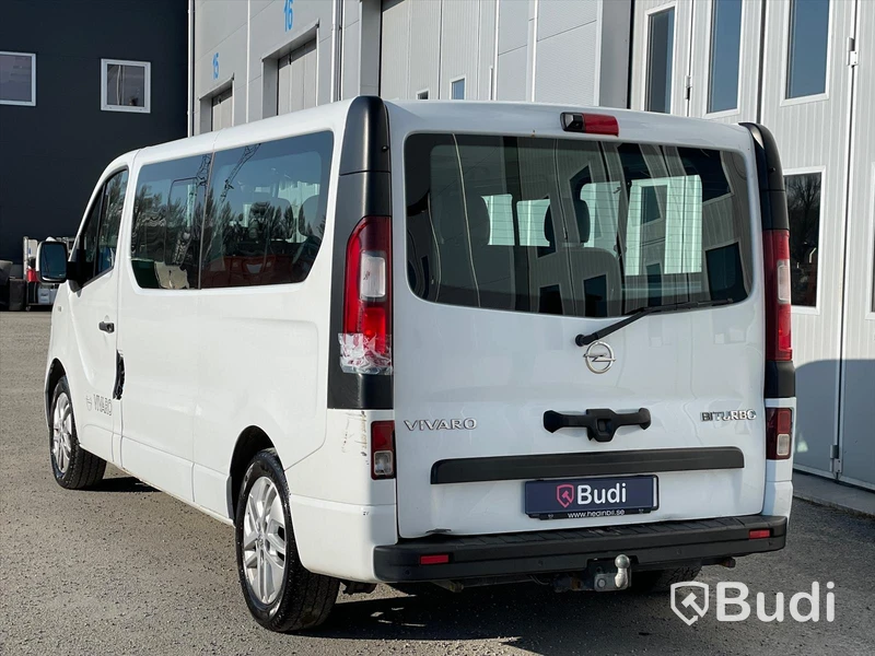 Personbil Opel Vivaro Combi 1.6 CDTI BIturbo Manual, 125hk, 2017 | 9-sits