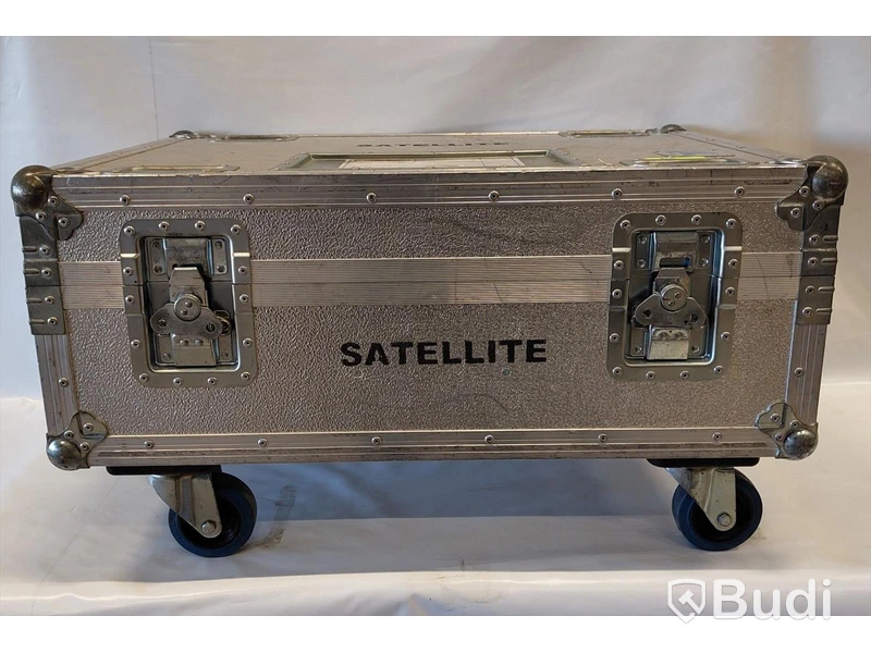 Ipix Satellite 1
