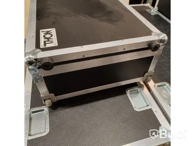 Svart Trolleycase